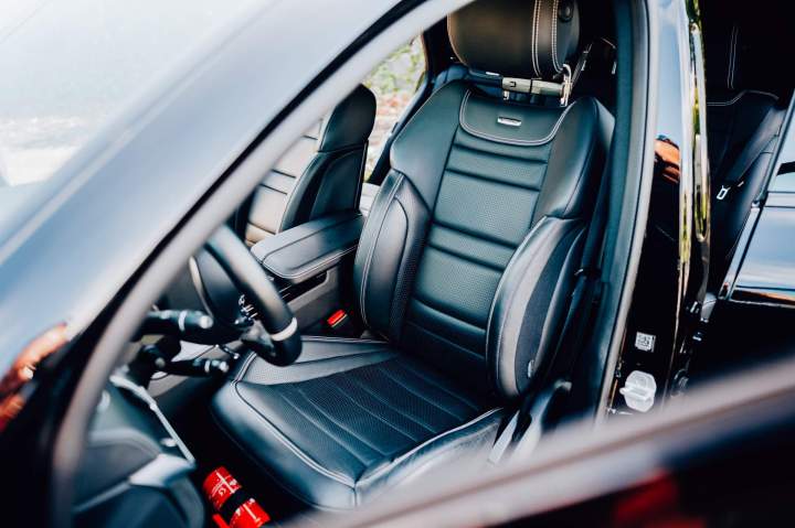 Service capitonnage intérieur voiture La Réunion