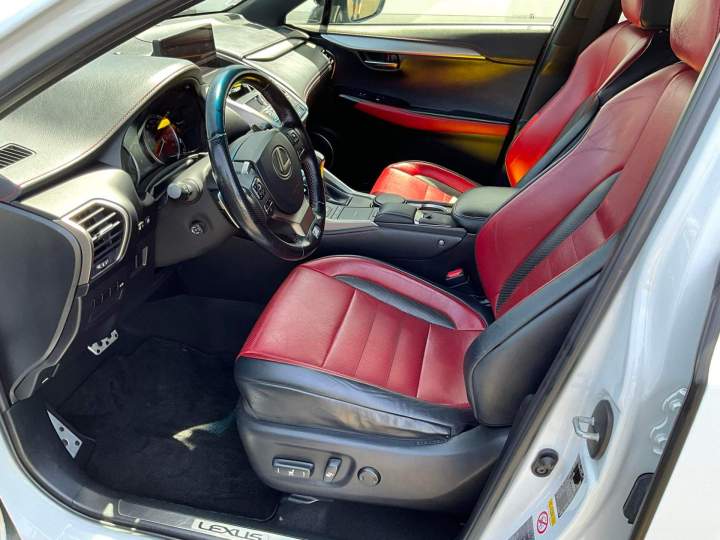 Capitonnage siège en cuir auto La Réunion